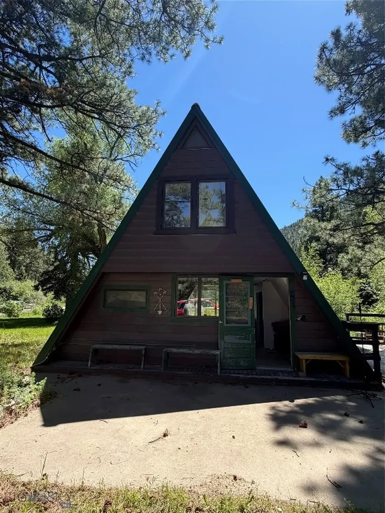 2623 Little Wolf Creek Road Wolf Creek MT 59648