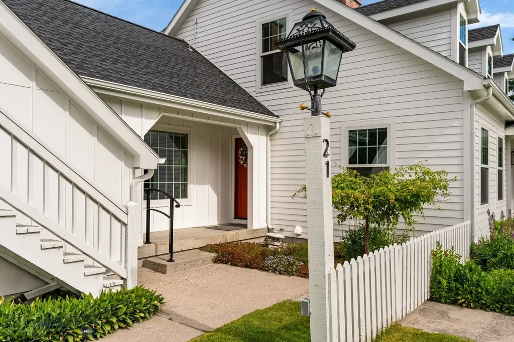 21 Hitching Post Road Bozeman MT 59715