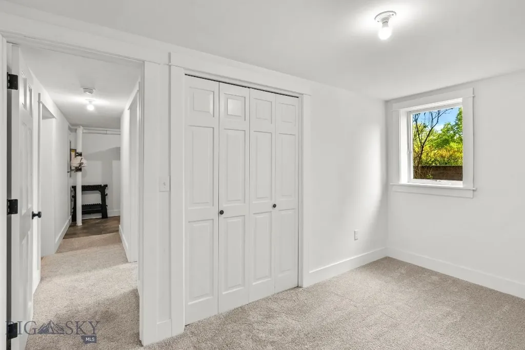 21 Hitching Post Road Bozeman MT 59715