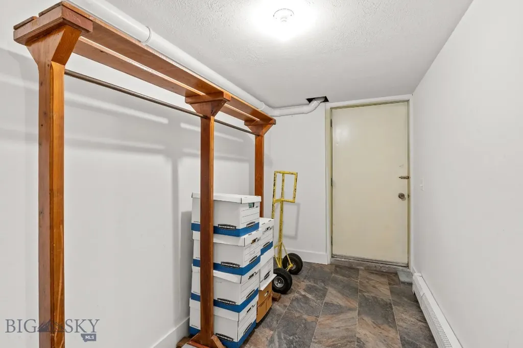 21 Hitching Post Road Bozeman MT 59715