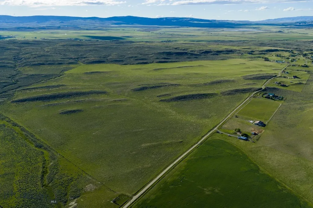 20 Shy Road Wilsall MT 59086