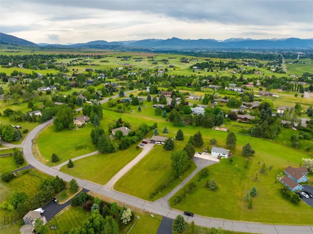 4913 Itana Circle Bozeman MT 59715