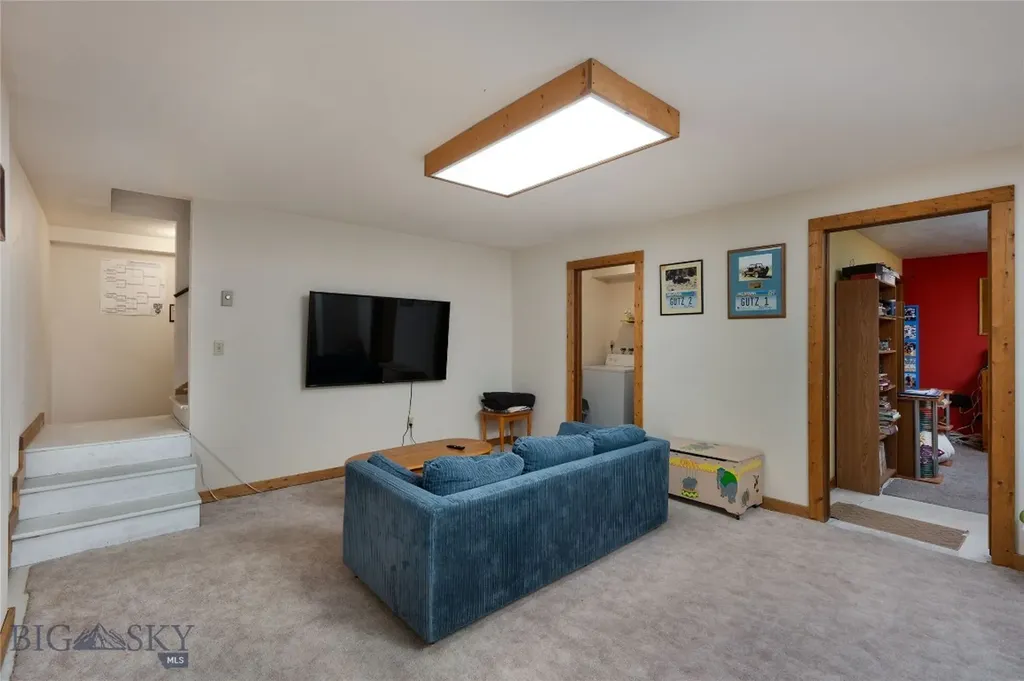 4913 Itana Circle Bozeman MT 59715