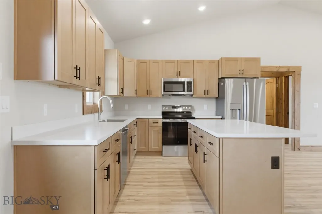 3 Doris Drive Ennis MT 59729