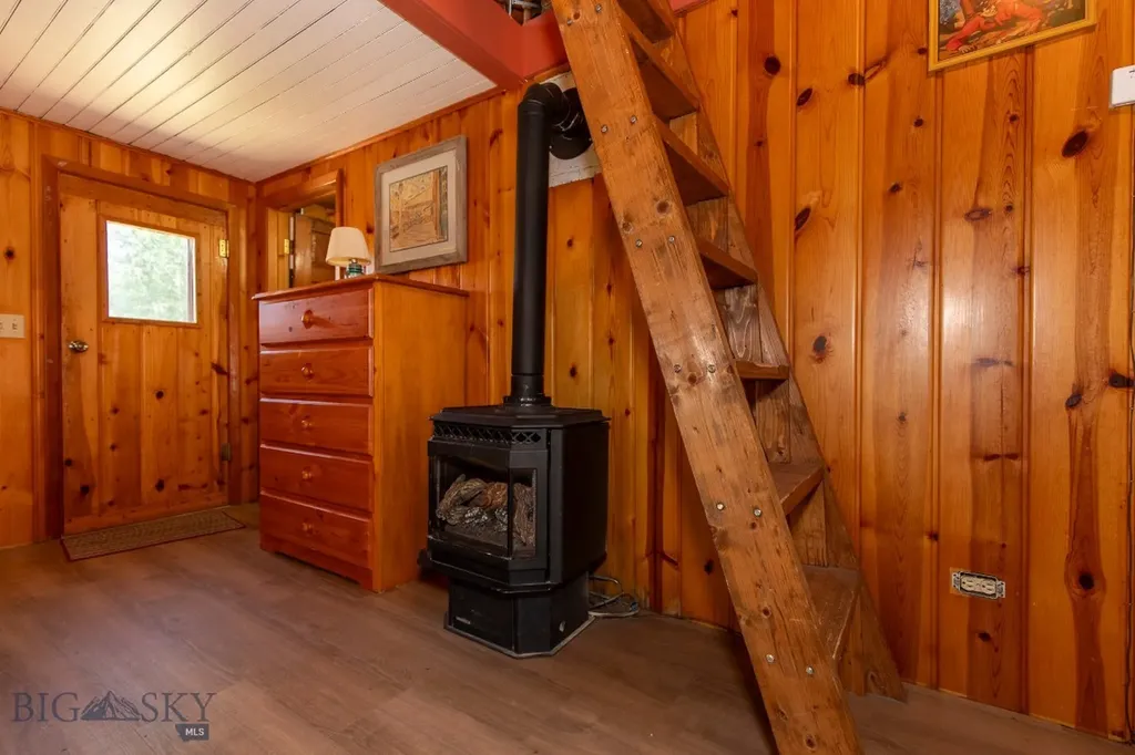 419 E Wallace Street Virginia City MT 59755