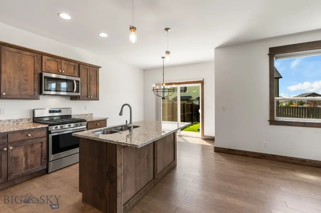 1311 Bunson Lane Belgrade MT 59714