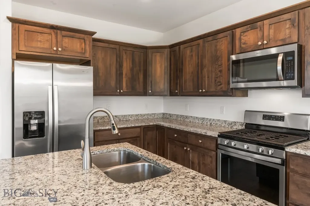 1311 Bunson Lane Belgrade MT 59714