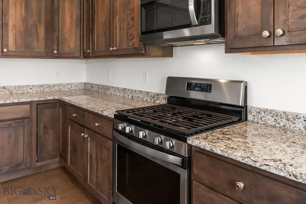 1311 Bunson Lane Belgrade MT 59714