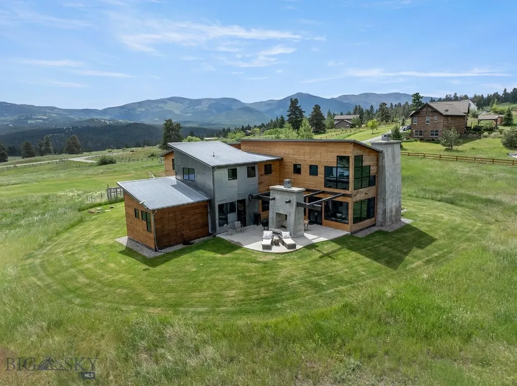 2 Finn Mountain Road Montana City MT 59634