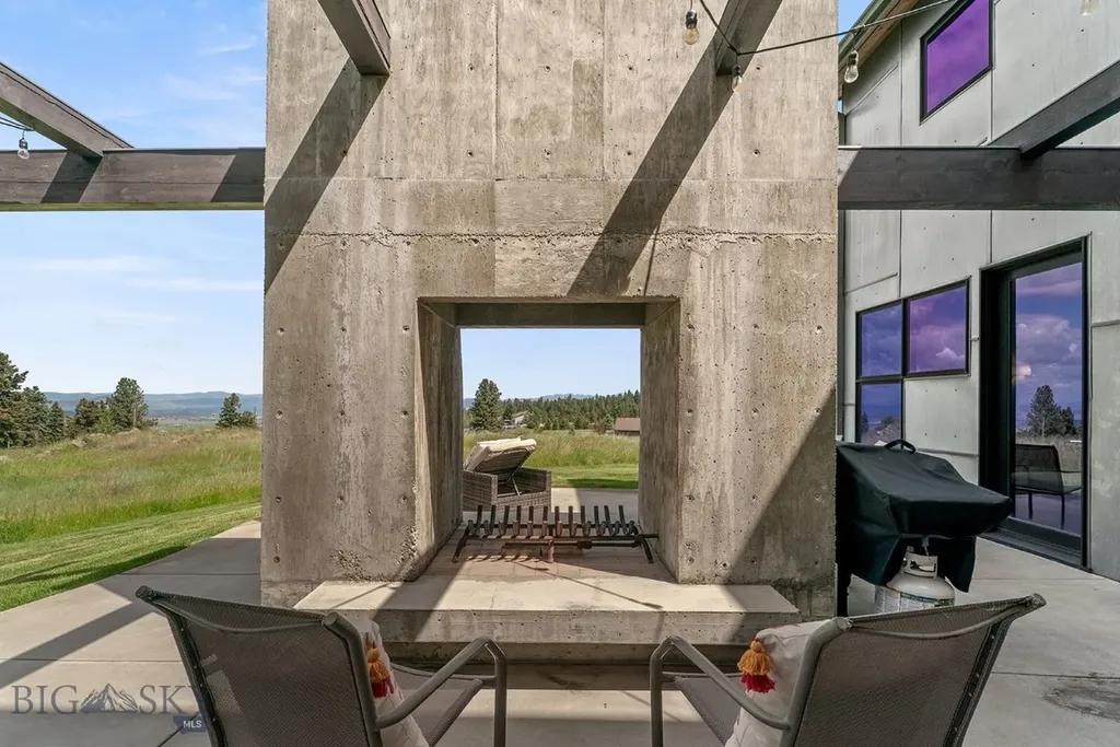 2 Finn Mountain Road Montana City MT 59634