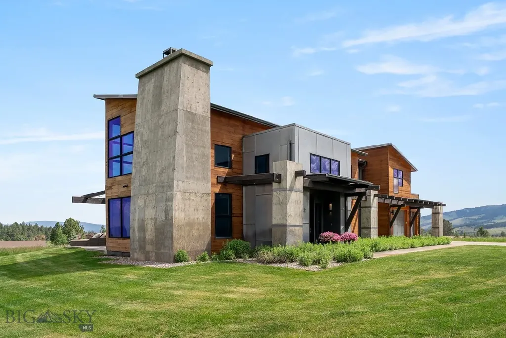 2 Finn Mountain Road Montana City MT 59634