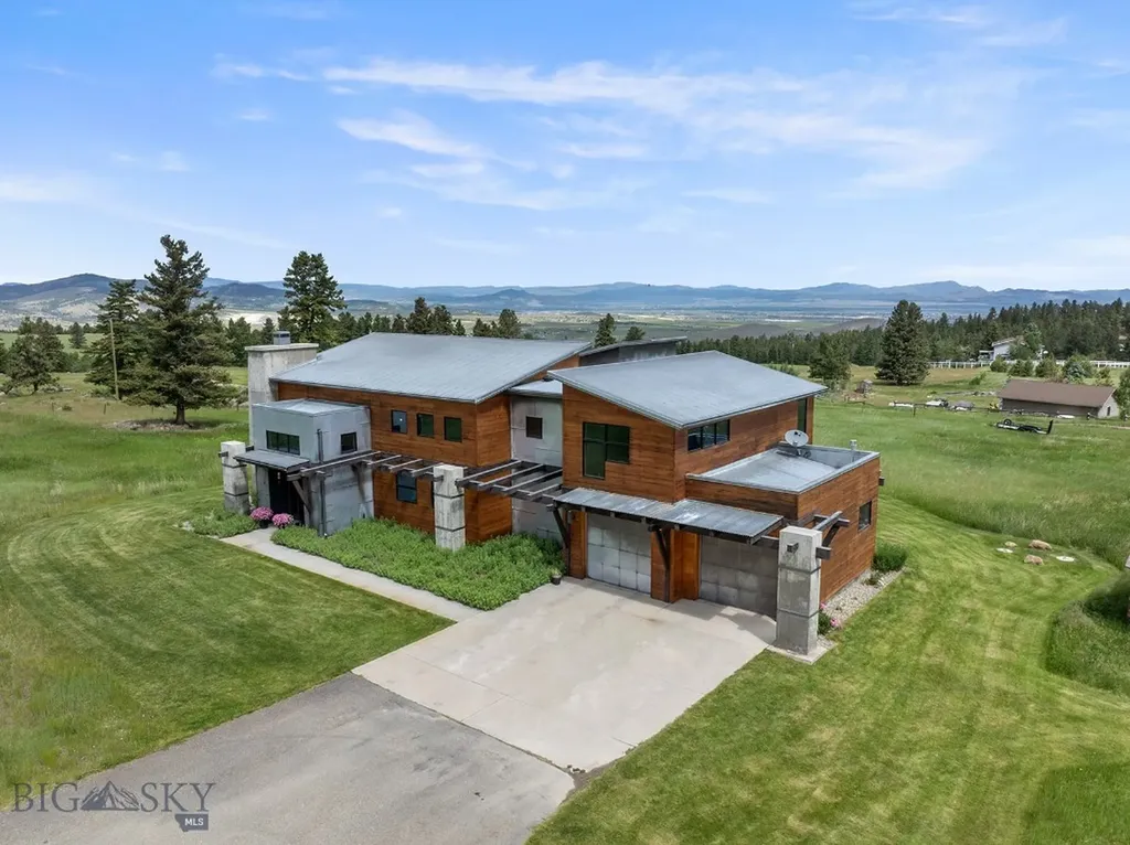 2 Finn Mountain Road Montana City MT 59634