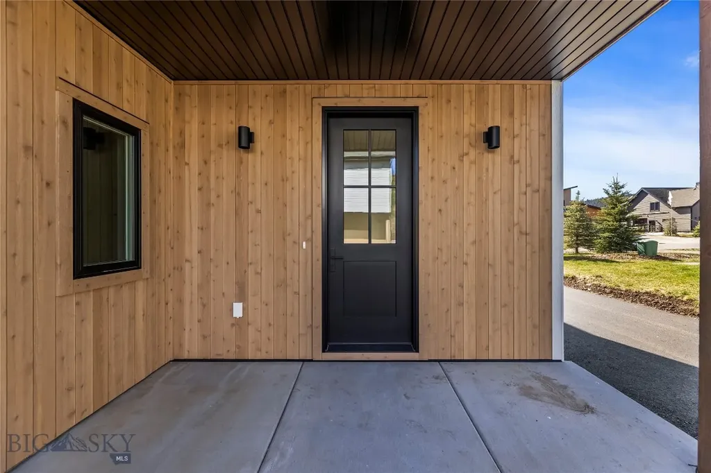 525 Spruce Cone Big Sky MT 59716