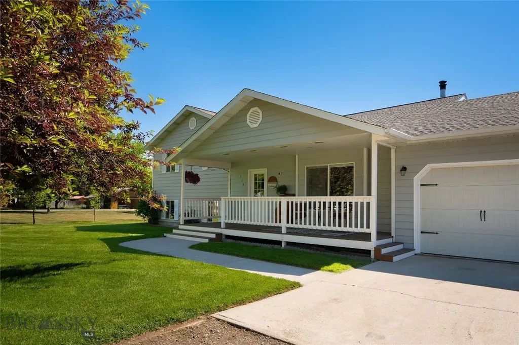 113 Hemlock Street Manhattan MT 59741