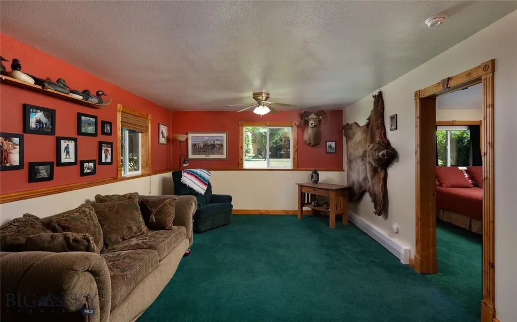 113 Hemlock Street Manhattan MT 59741