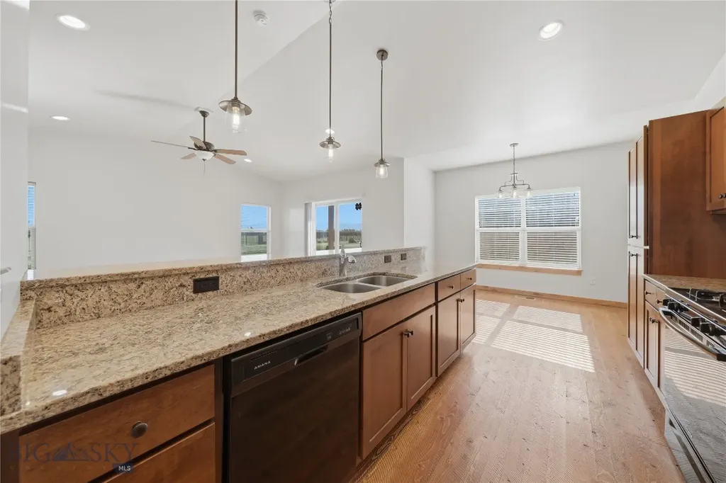 125 Naomi Rose Lane Bozeman MT 59718
