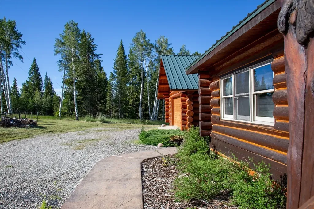 376 Sundance Bench Road Cameron MT 59720