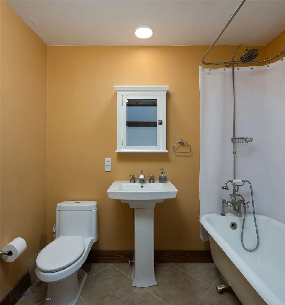 106 Morgan Trail Livingston MT 59047
