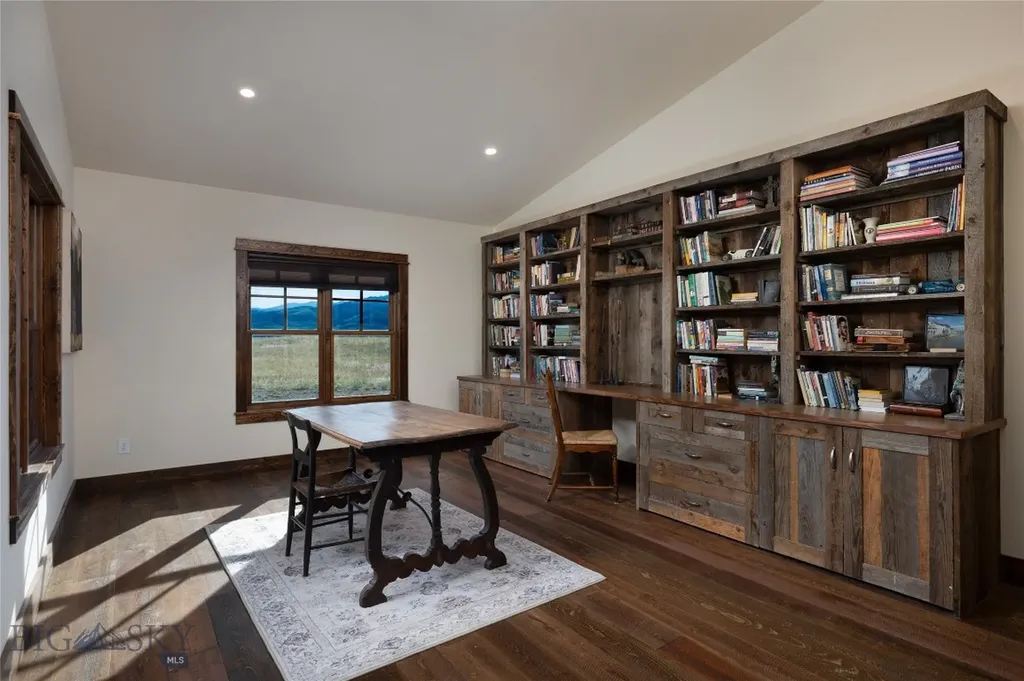 106 Morgan Trail Livingston MT 59047