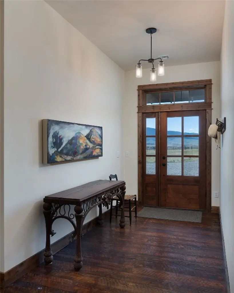 106 Morgan Trail Livingston MT 59047