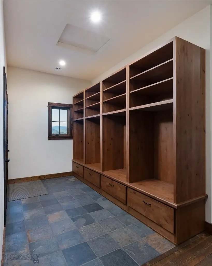 106 Morgan Trail Livingston MT 59047
