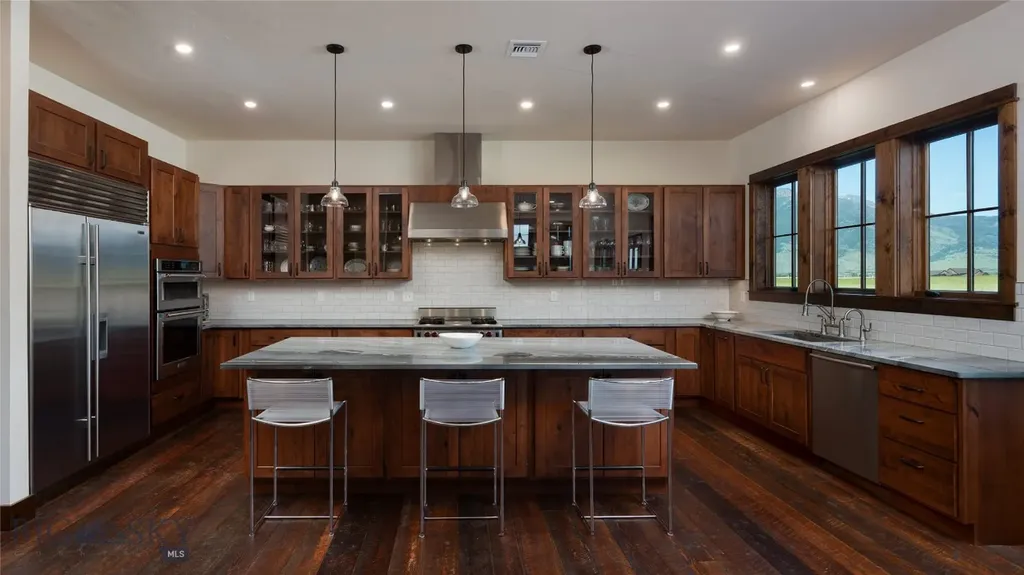 106 Morgan Trail Livingston MT 59047