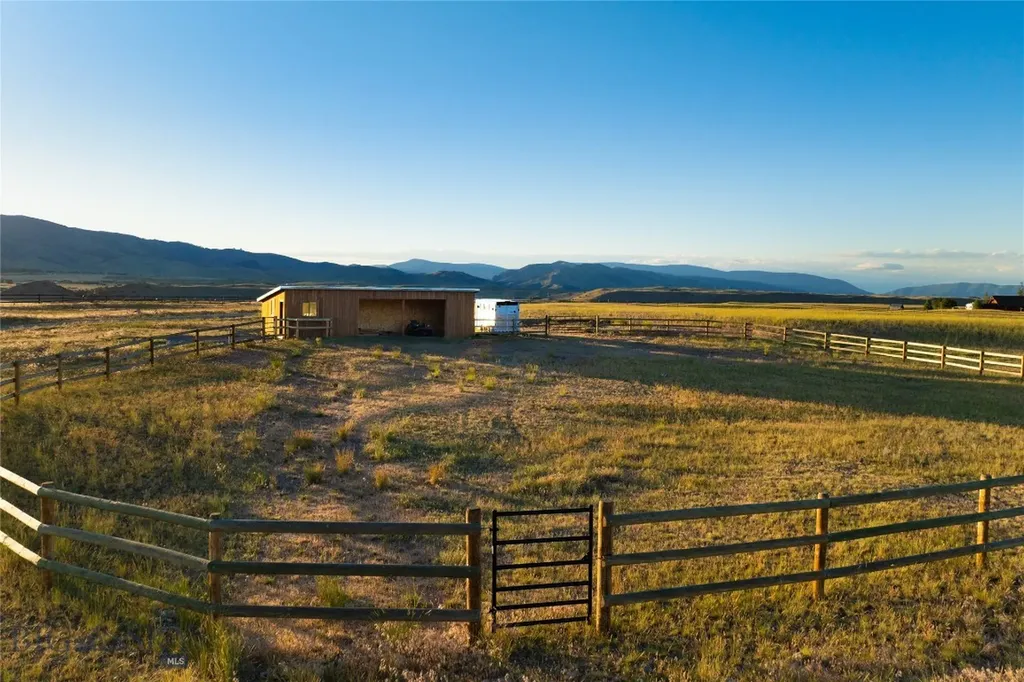 106 Morgan Trail Livingston MT 59047