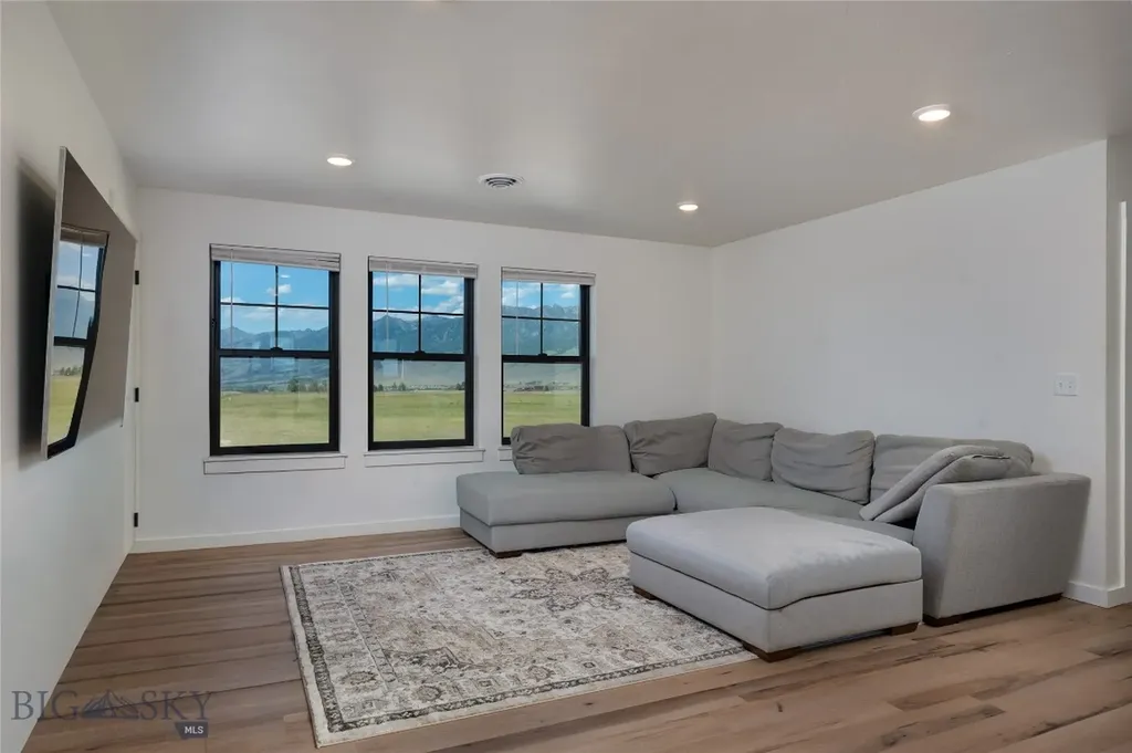 106 Morgan Trail Livingston MT 59047