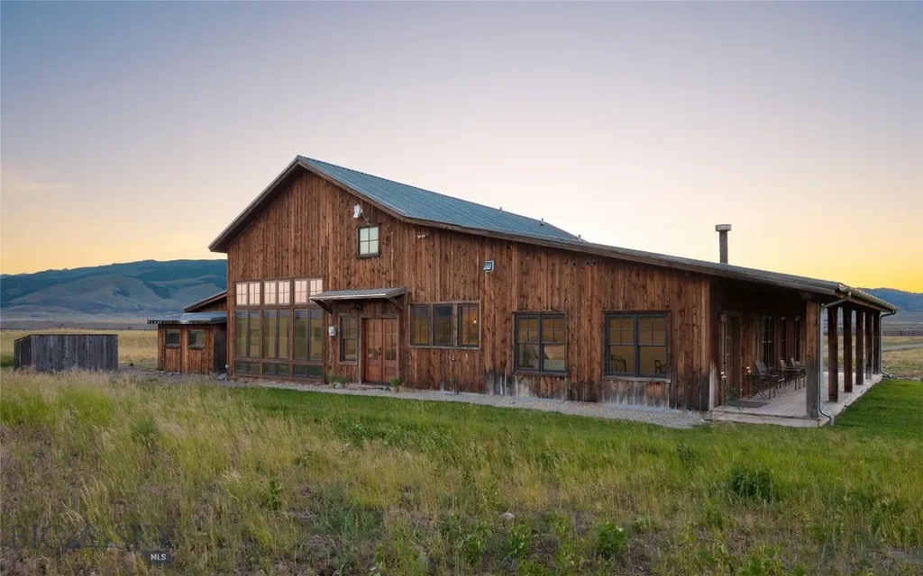 106 Morgan Trail Livingston MT 59047