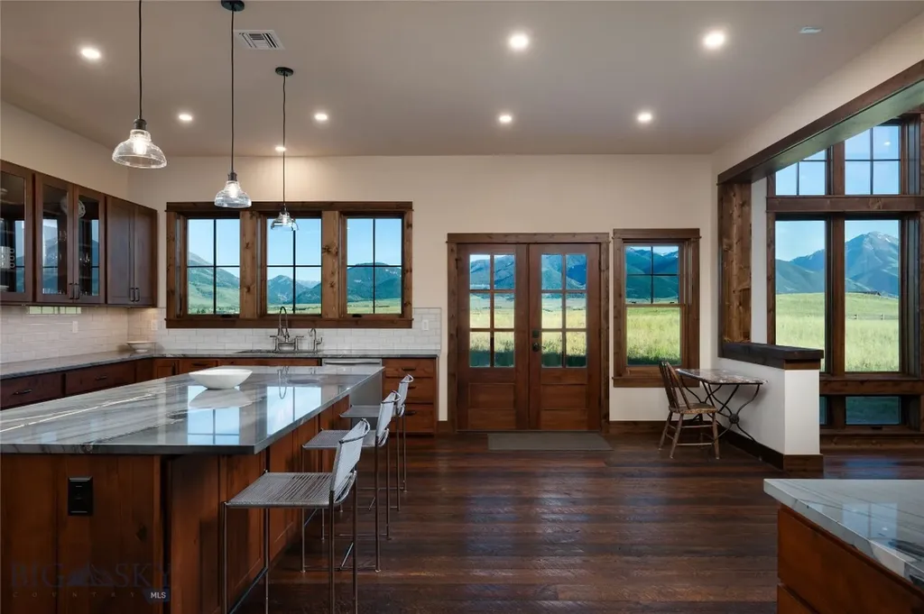 106 Morgan Trail Livingston MT 59047