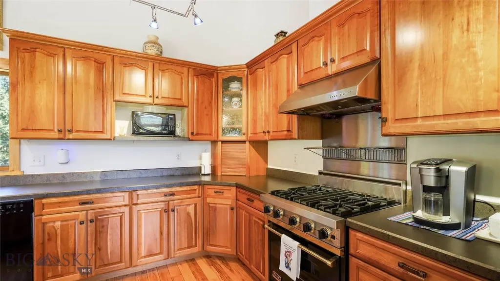 65 Mountain Brook Road Livingston MT 59047