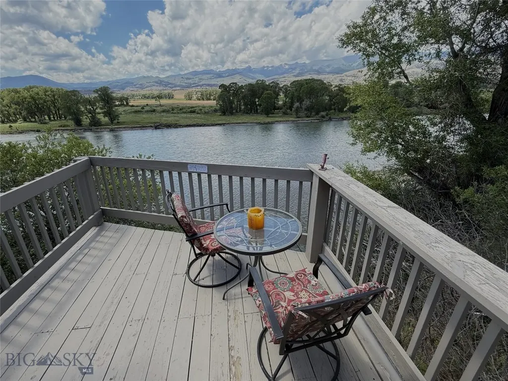 1005 East River Road Emigrant MT 59027