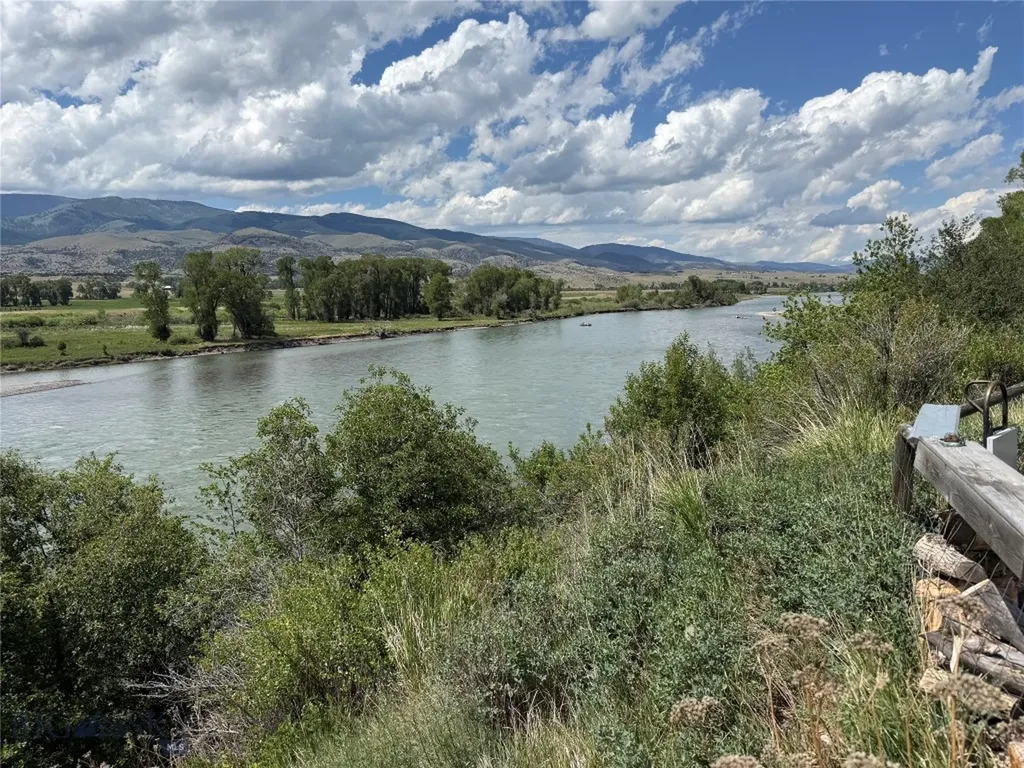 1005 East River Road Emigrant MT 59027