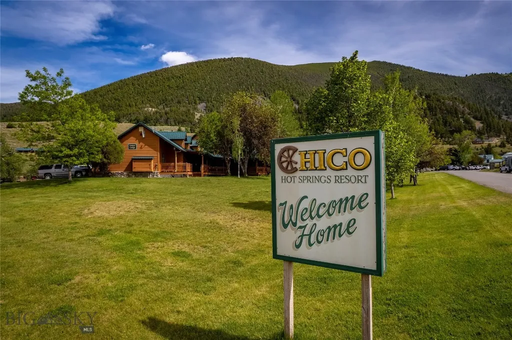 1005 East River Road Emigrant MT 59027