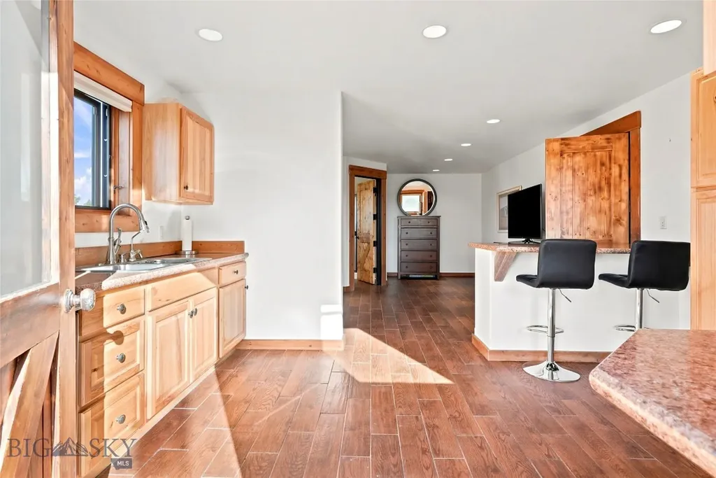 326 Rocky Mountain Way Deer Lodge MT 59722
