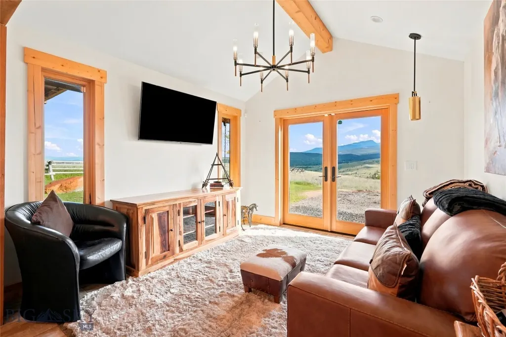 326 Rocky Mountain Way Deer Lodge MT 59722