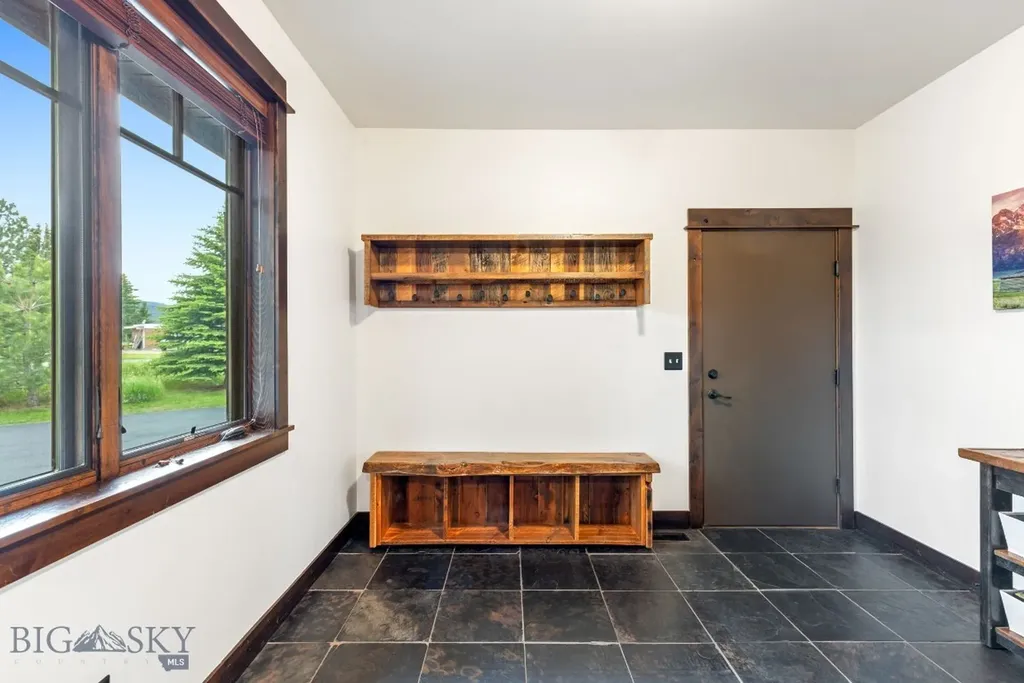 7055 Nash Road Bozeman MT 59715