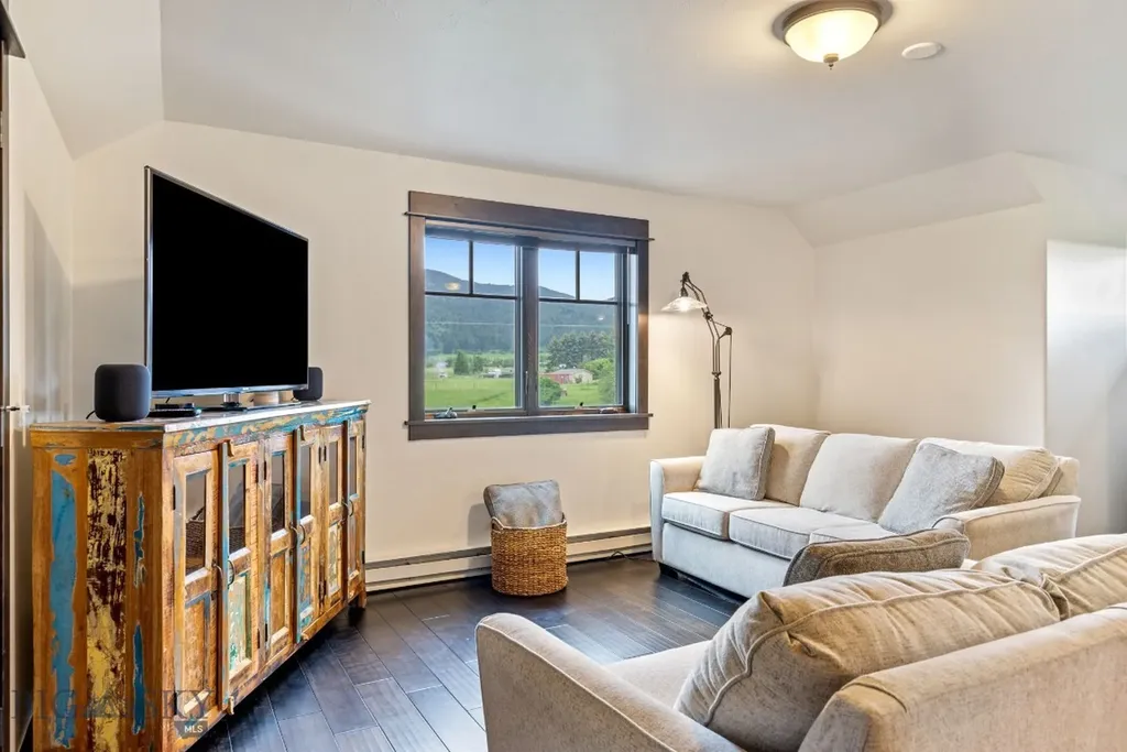 7055 Nash Road Bozeman MT 59715