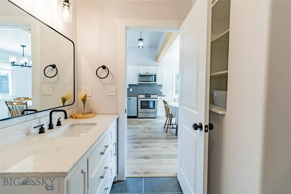 812 S Dakota Street Butte MT 59701