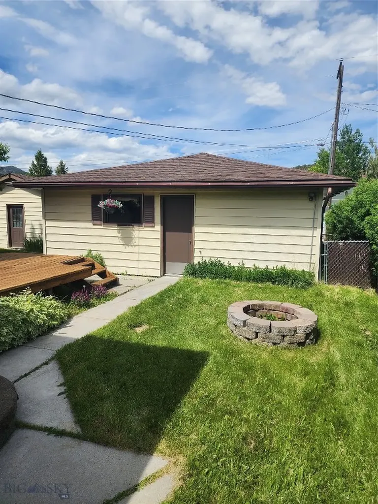 2108 Garfield Anaconda MT 59711
