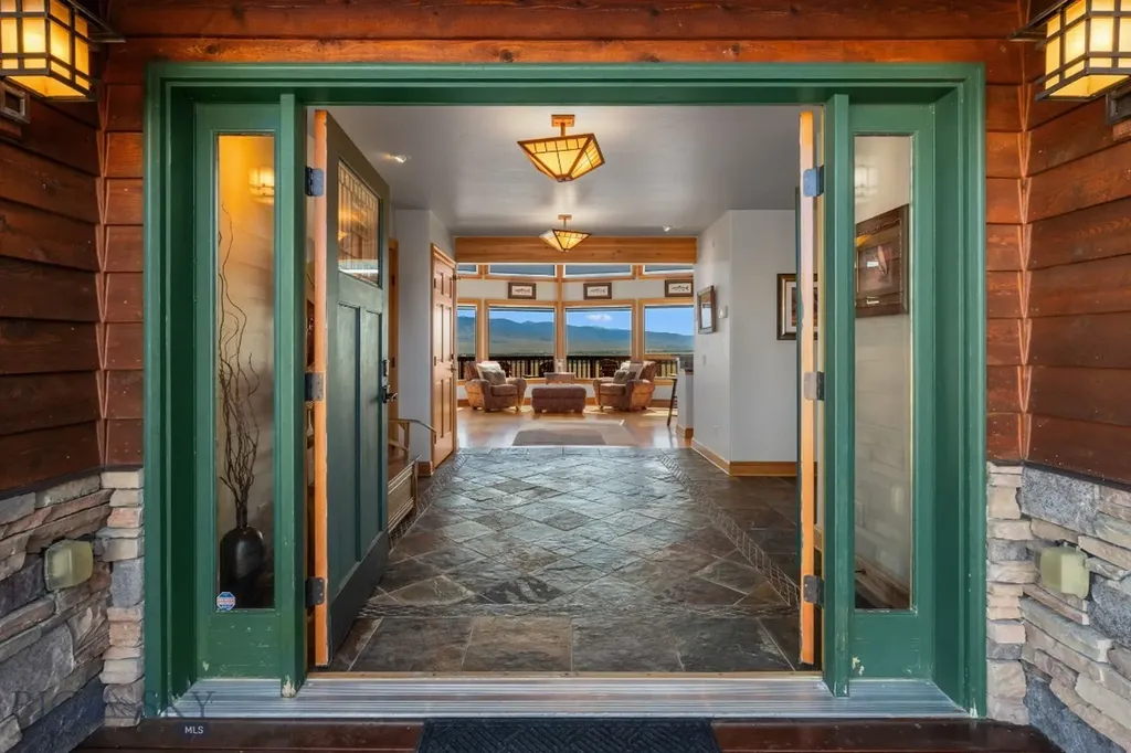 77 Valley View Drive Twin Bridges MT 59754