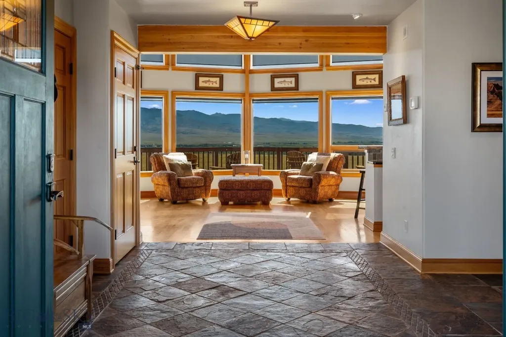 77 Valley View Drive Twin Bridges MT 59754