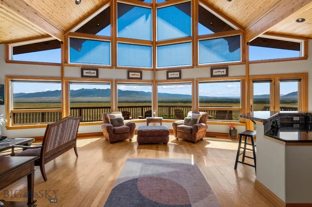77 Valley View Drive Twin Bridges MT 59754
