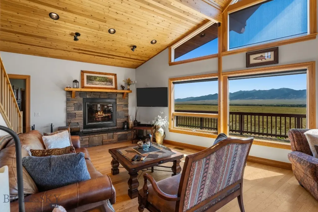 77 Valley View Drive Twin Bridges MT 59754