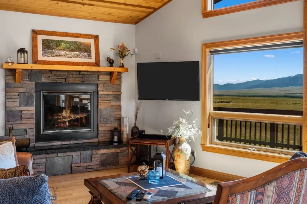 77 Valley View Drive Twin Bridges MT 59754