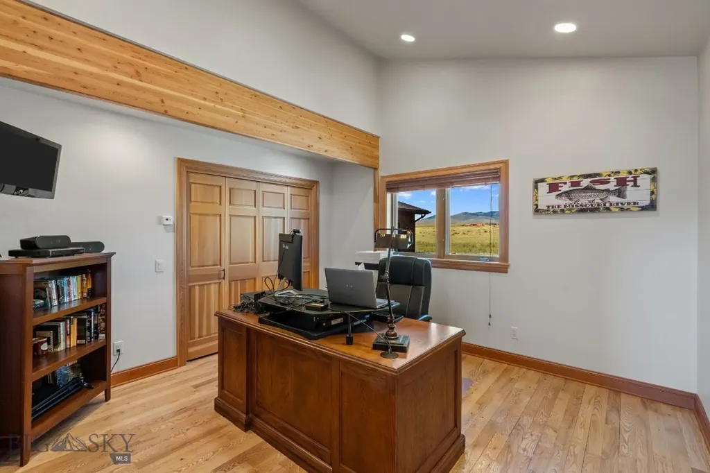 77 Valley View Drive Twin Bridges MT 59754