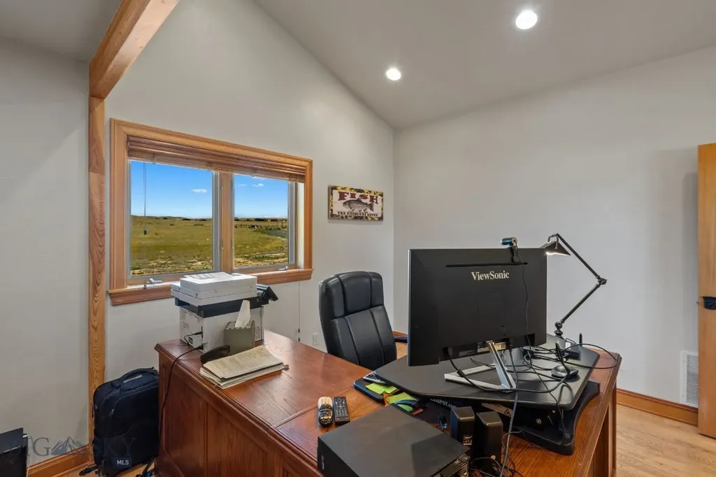 77 Valley View Drive Twin Bridges MT 59754