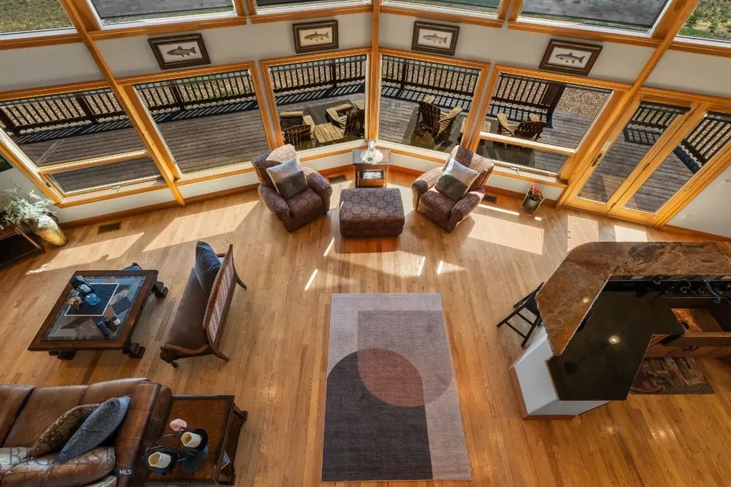 77 Valley View Drive Twin Bridges MT 59754