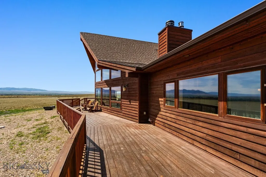 77 Valley View Drive Twin Bridges MT 59754