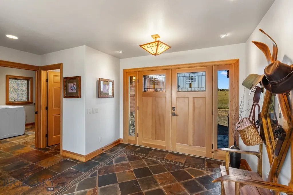 77 Valley View Drive Twin Bridges MT 59754
